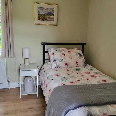 Dungloe Lakeside Lodging 아파트 외부 사진